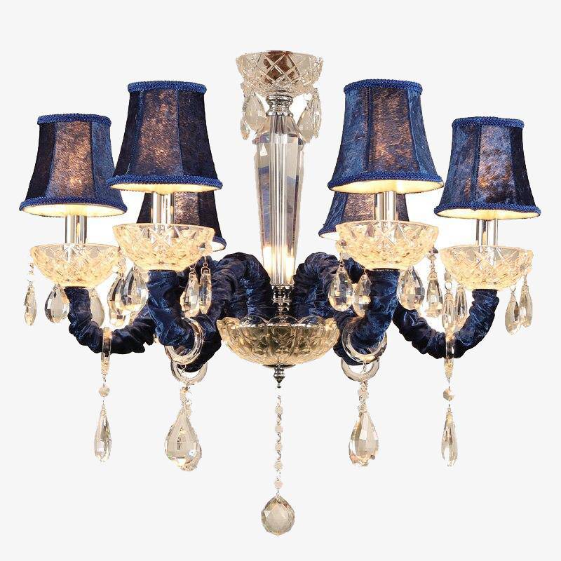Elegant, lys og raffineret baroklysekrone