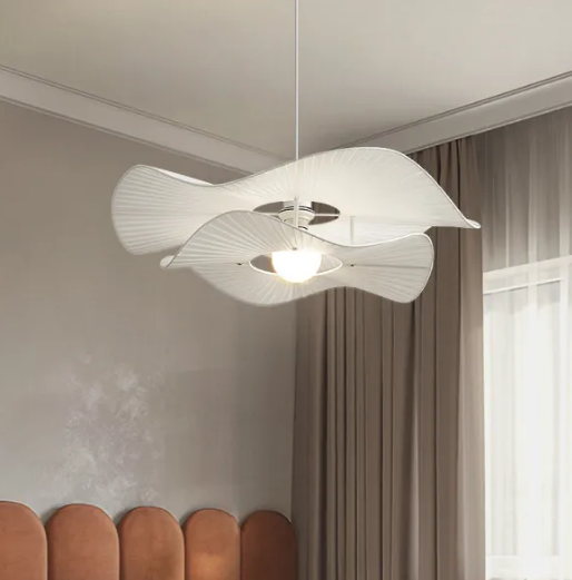 Renée Moderne LED – Pendel i metal og stof til stuen