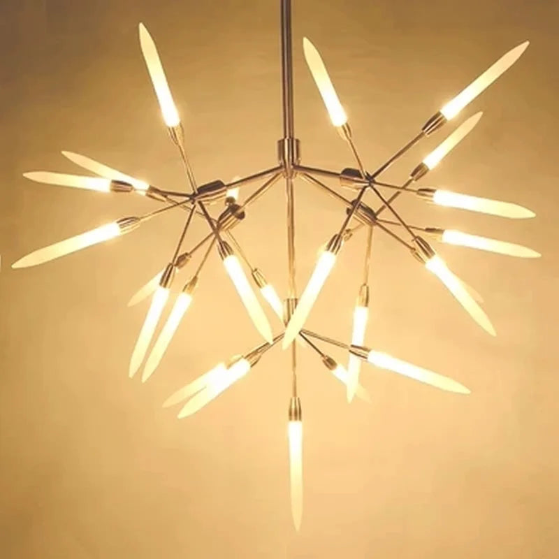 Minimalistisk LED-lysekrone i krystal