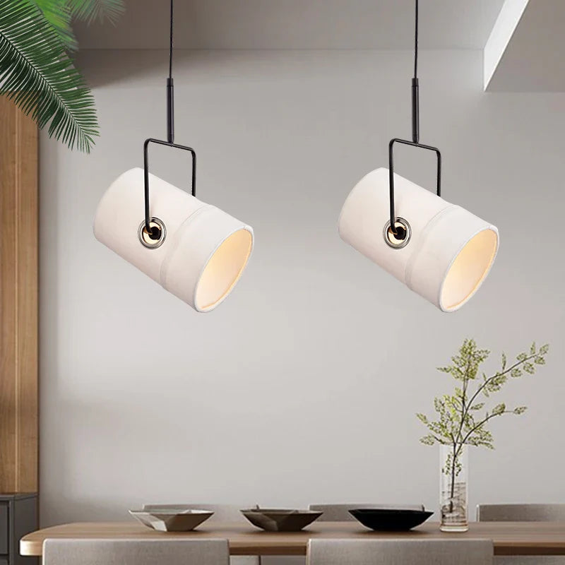 Nordisk roterende loftlampe i moderne loftstil i stof