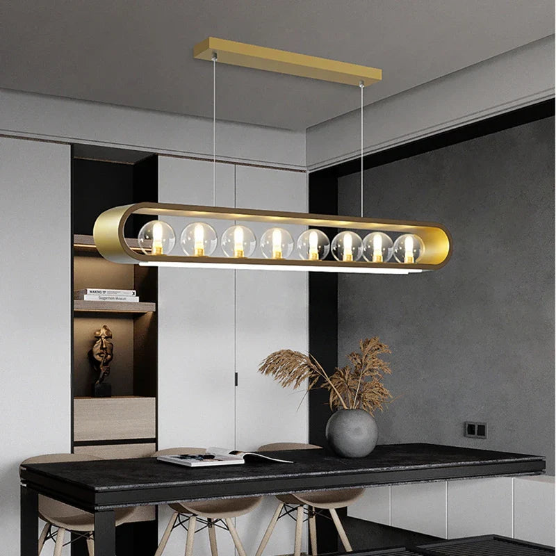 Elegant loftslampe i moduler af glas