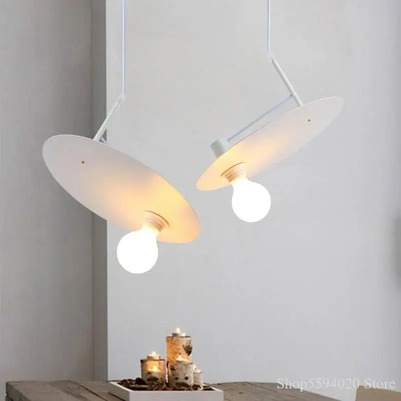 Nordisk pendel i moderne, elegant design