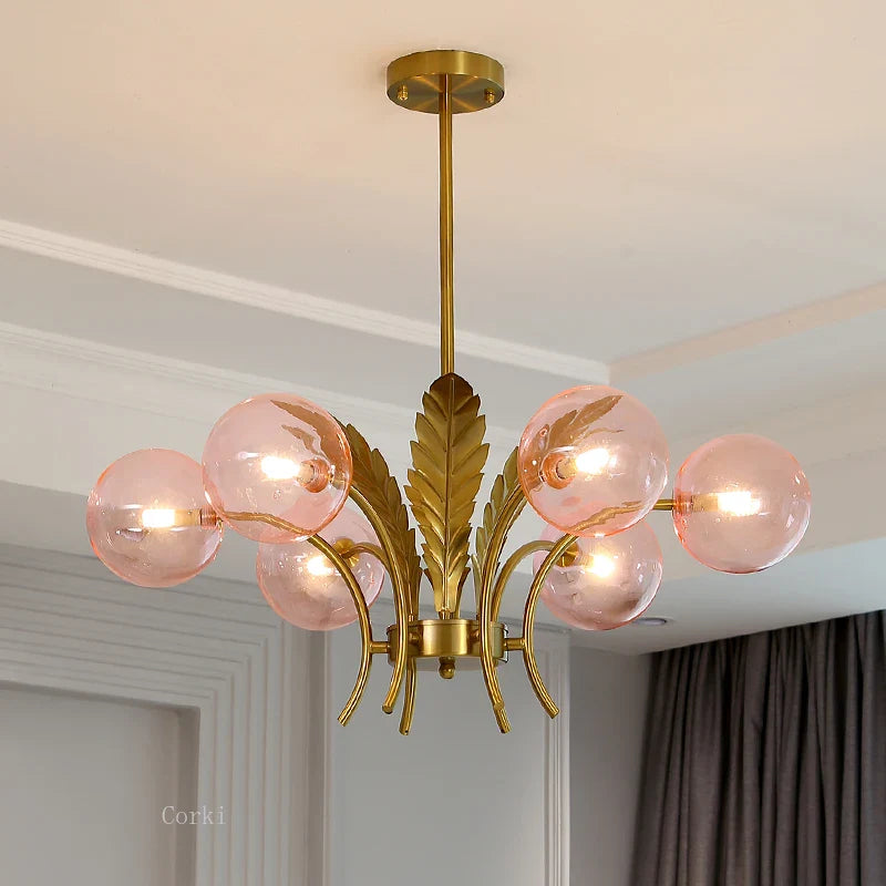 moderne glaspendel i minimalistisk design til et elegant interiør