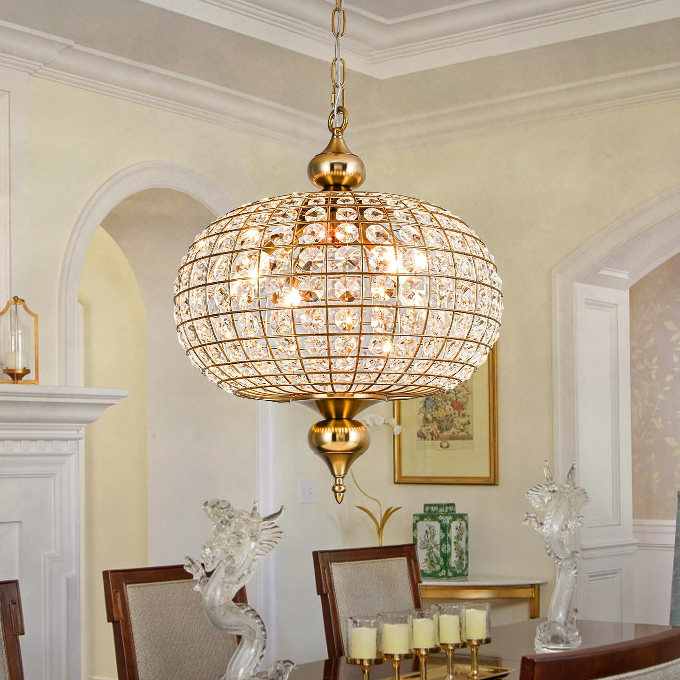 Krystallysekrone Royal: Kugleformet, Gyldent Design