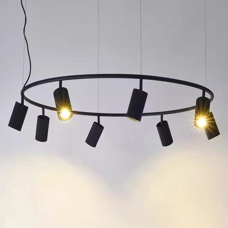 Elegant nordisk lysekrone