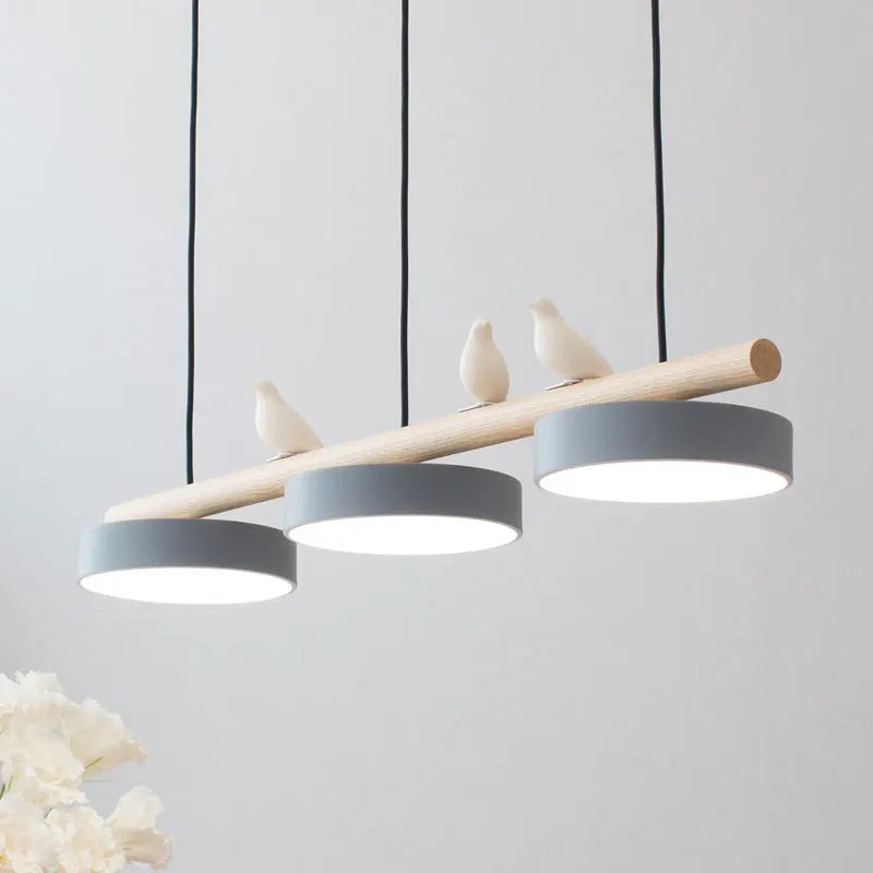 Nordisk moderne minimalistisk LED-fugledekorationslys af jernmacaron