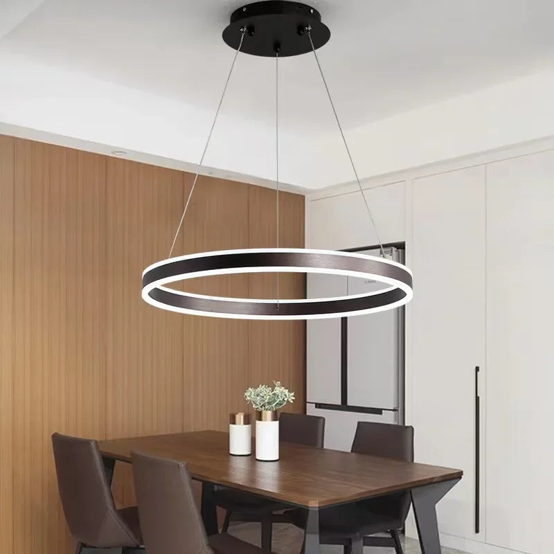 Elegant moderne LED-lysekrone