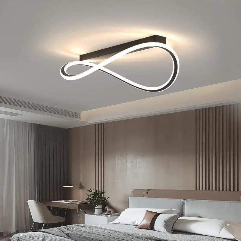 Lys LED-loftlampe i moderne design