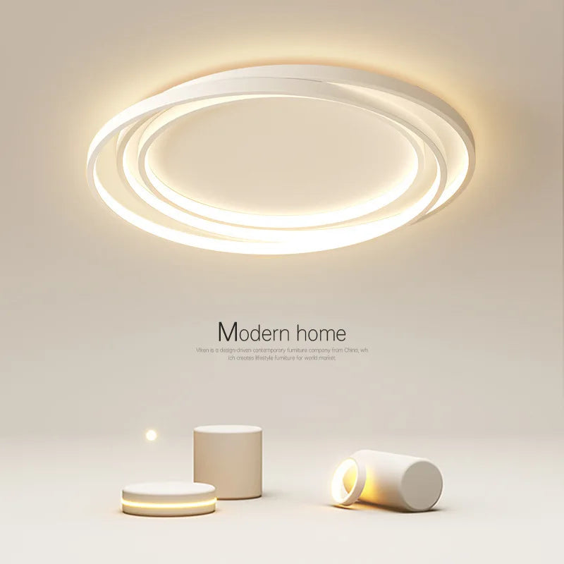 Luminøs LED-loftlampe i smart design