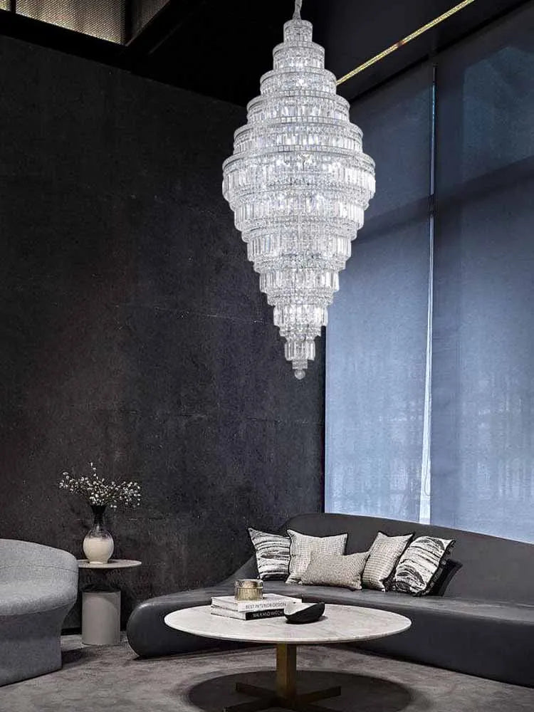 Moderne krystal lysekrone, specialfremstillet til elegant belysning