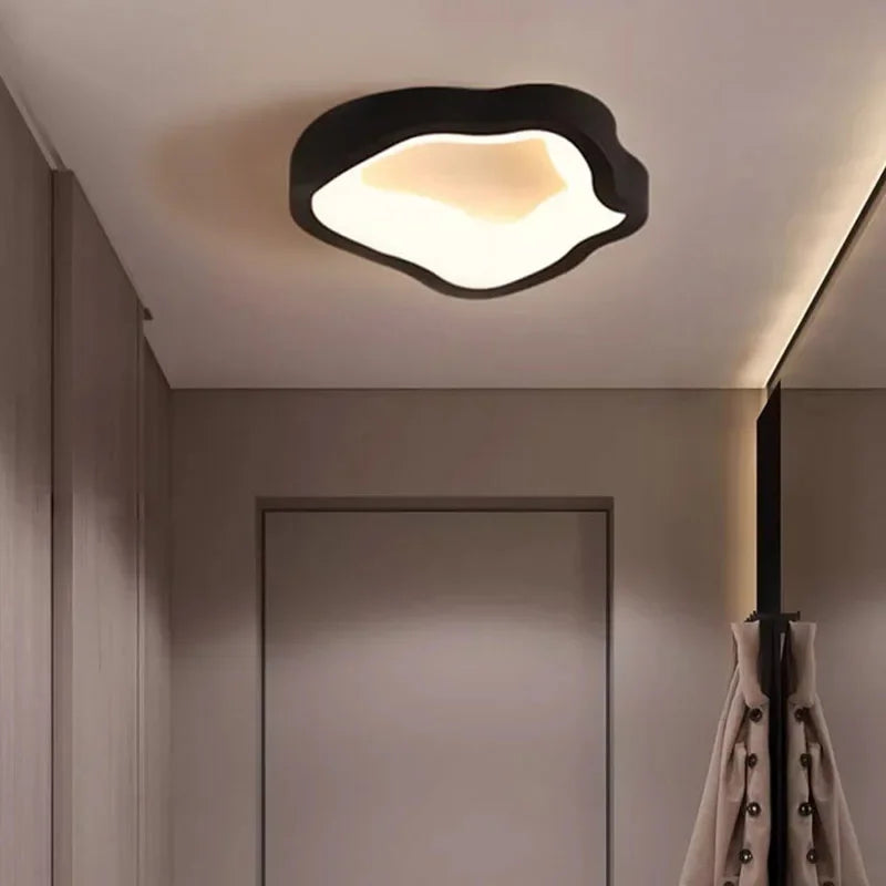 Elegant LED-loftlampe i skandinavisk design