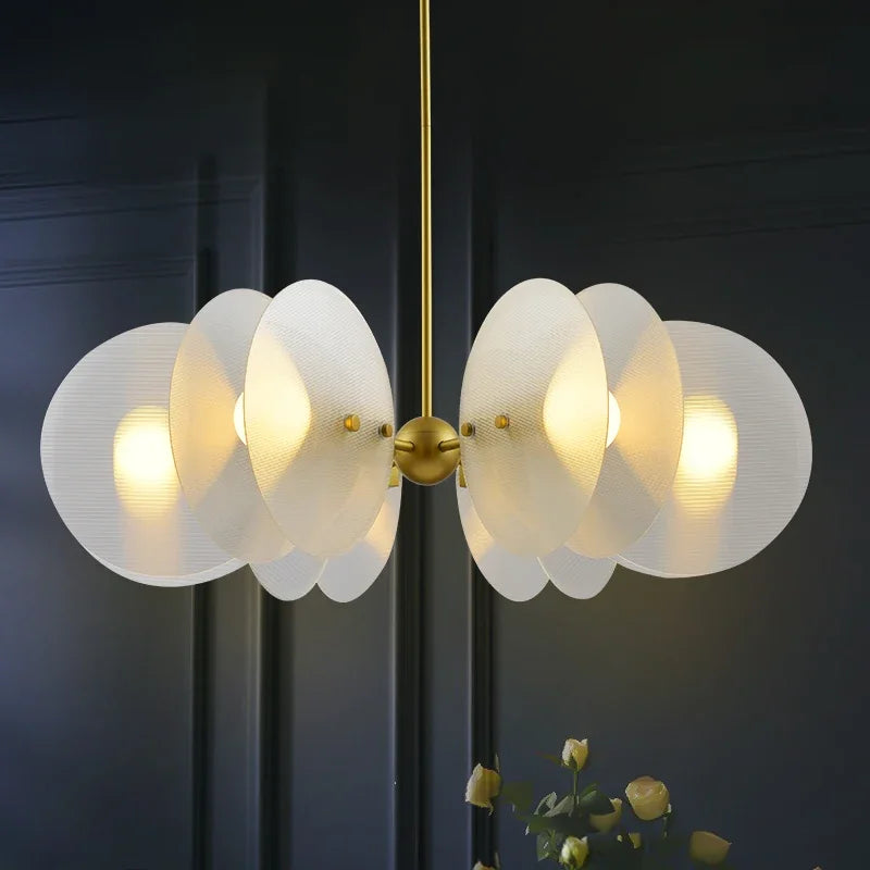 Skandinavisk designer LED lysekrone i glas