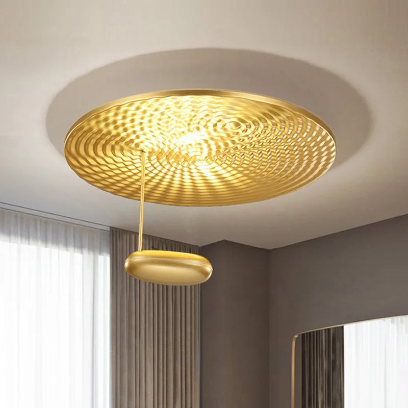 Kreativ lysekrone i slankt italiensk design