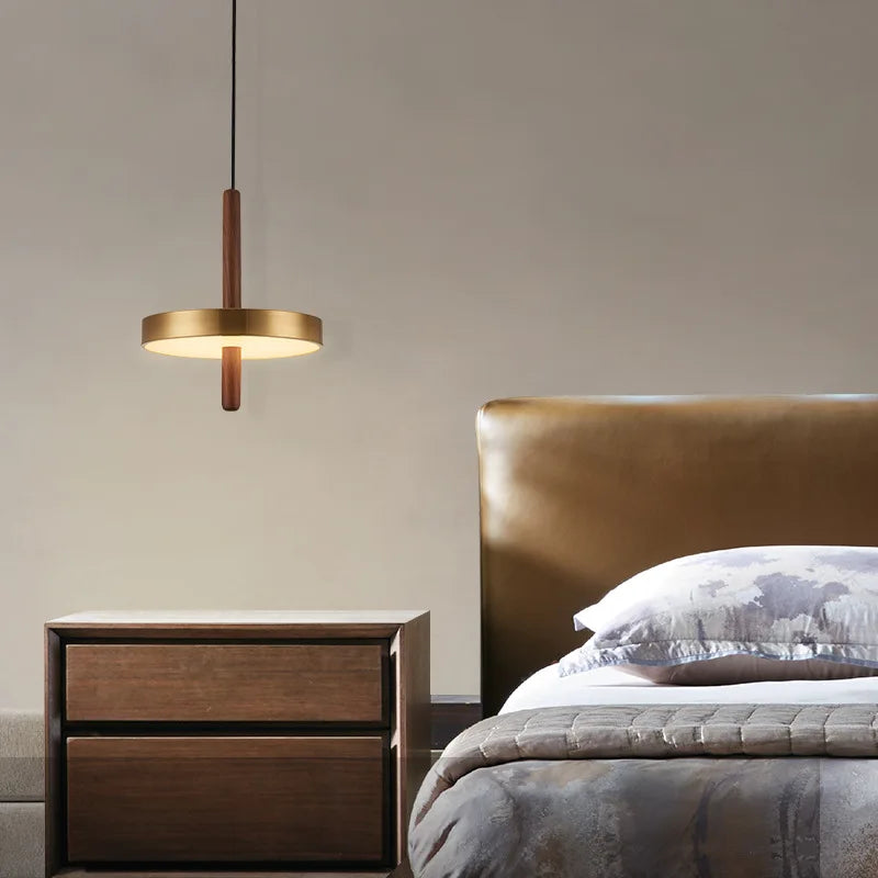 Moderne, elegant lysekrone i nordisk design