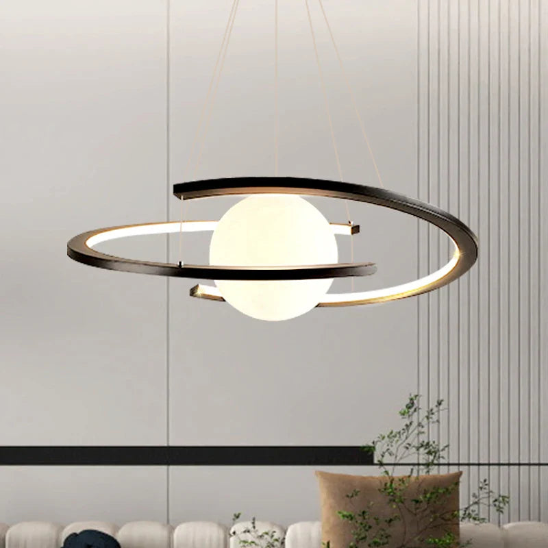 Moderne nordisk lysekrone for elegant designbelysning