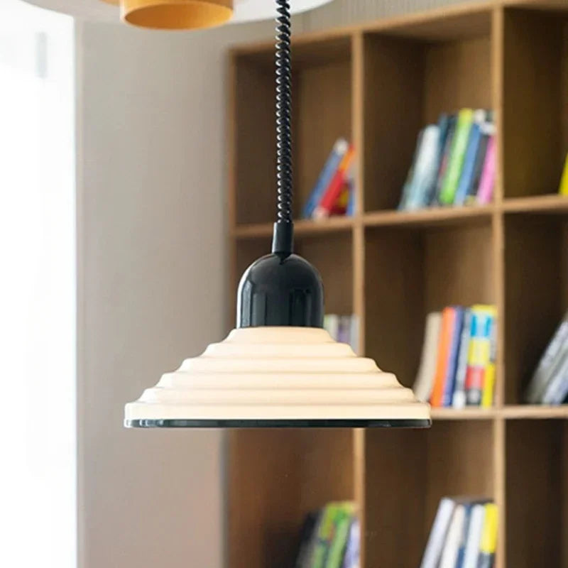 Nordisk glaslysekrone med vintage LED-belysning