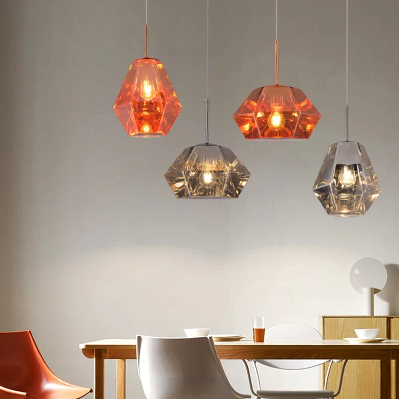 Moderne nordisk lysekrone til bar, restaurant og kreativ café