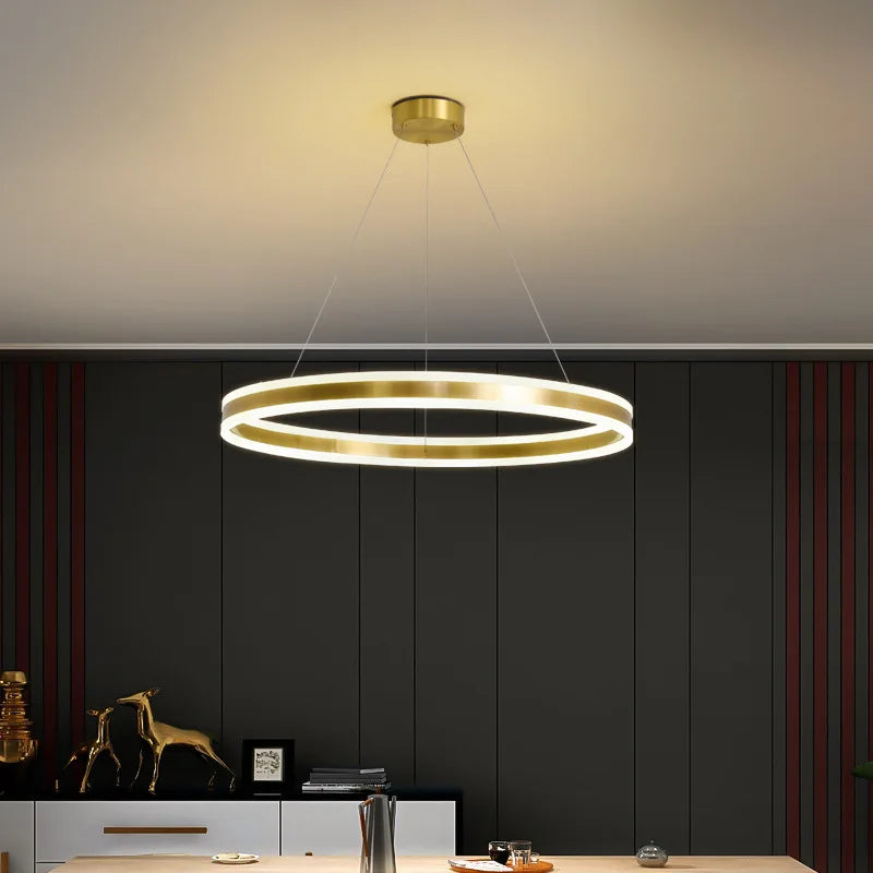 Modulær, lys cirkulær designerlampe