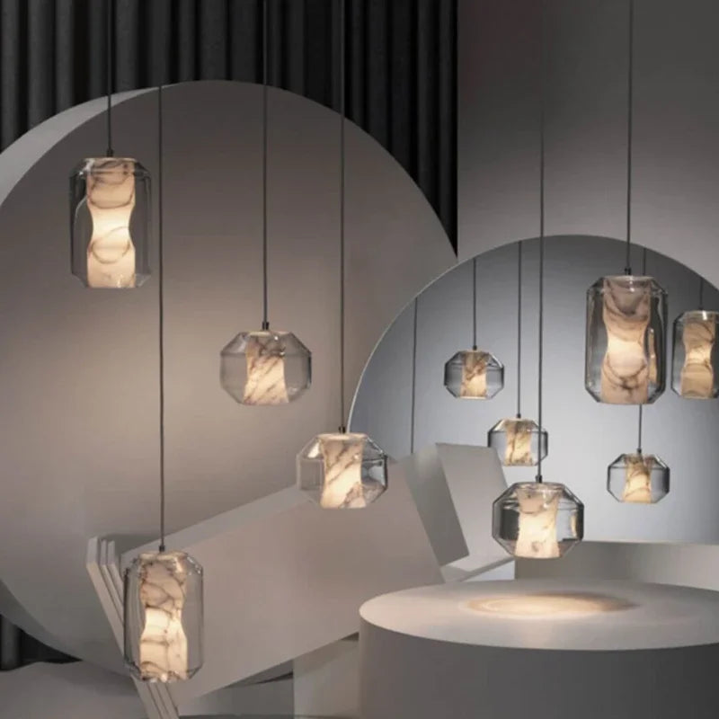 Nordisk design-loftlampe i naturglas til boligindretning
