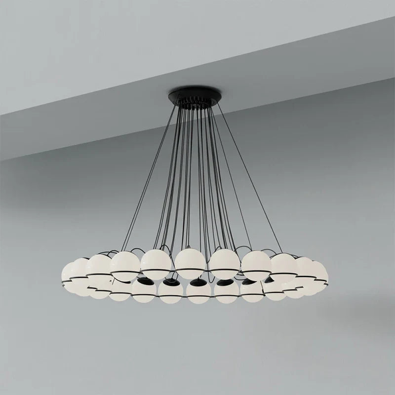 Transparent designer lysekrone raffineret atmosfære