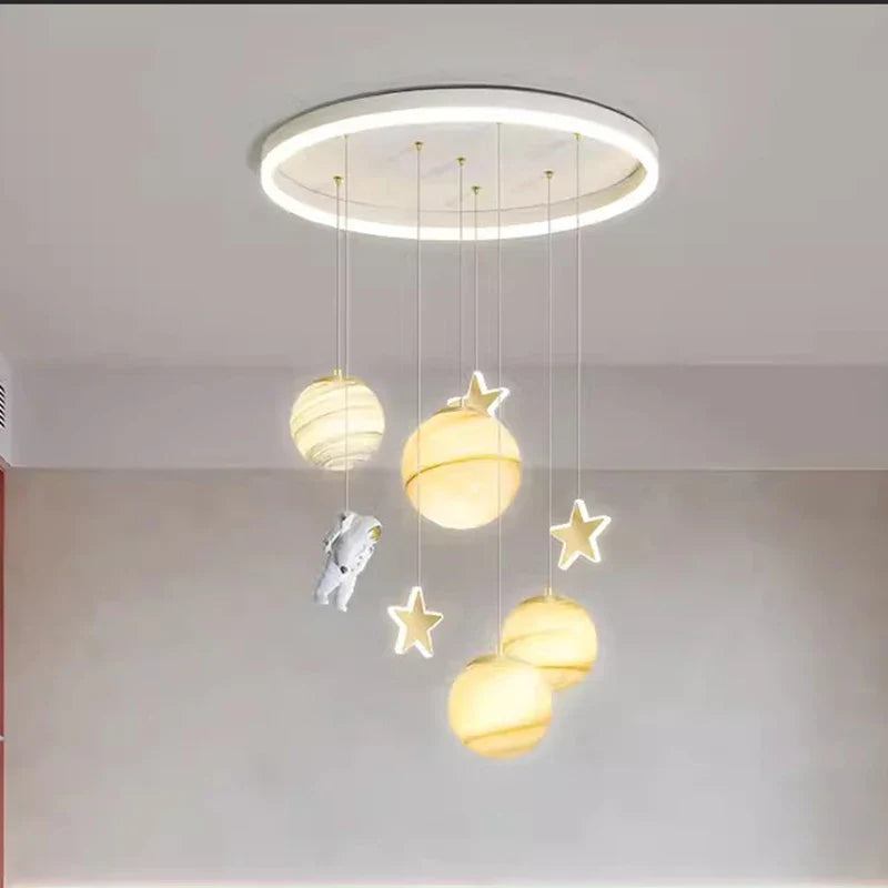 Lysende astronautlampe til børneværelset i moderne design