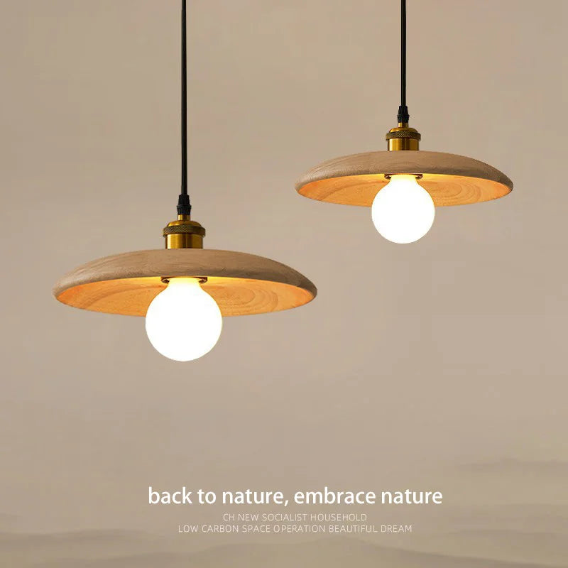 Moderne minimalistisk pendellampe i massivt træ