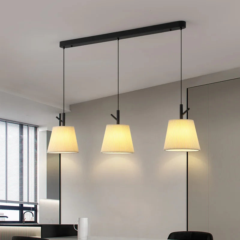Plisseret stoflampe til moderne indretning