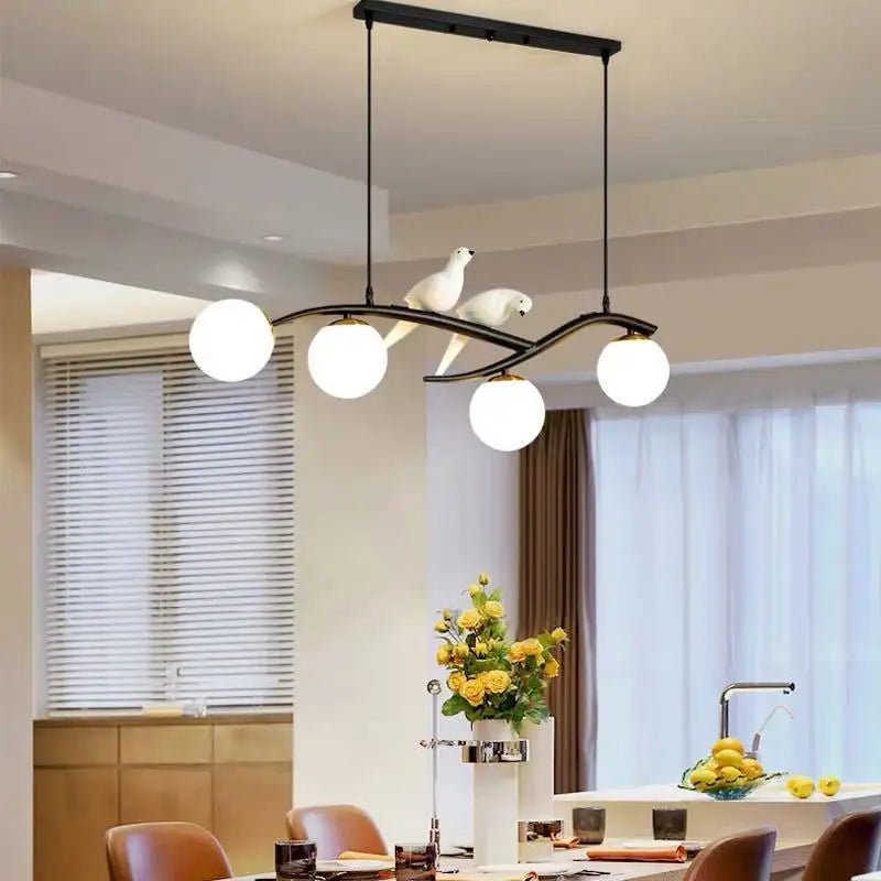 Elegant pendel i fugledesign