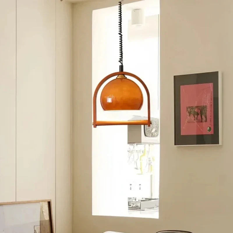 Udtrækkelig retro lysekrone i vintageglas til indretning