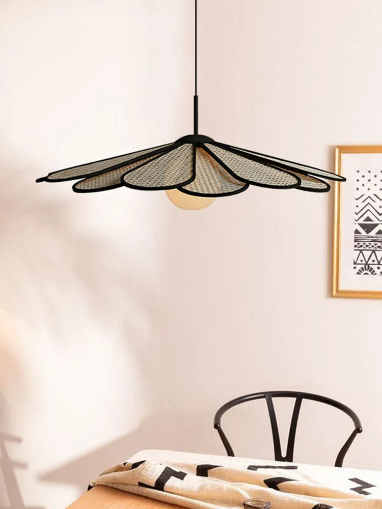 Kreativ pendel af rattan i moderne japansk og nordisk stil