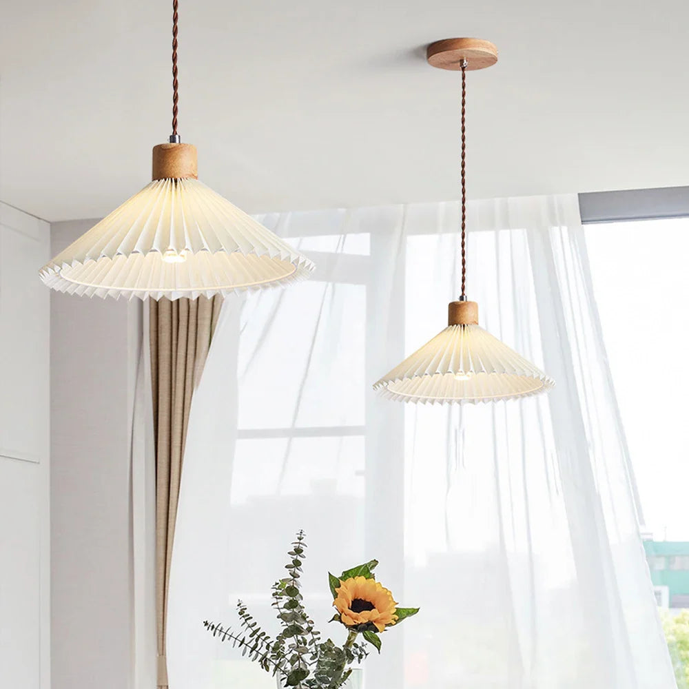 Elegant, moderne LED-lysekrone i stilrent design