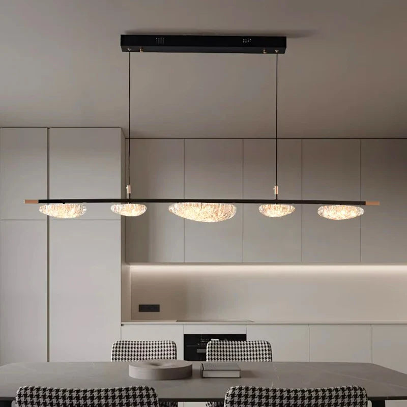 Langt, moderne LED-pendel