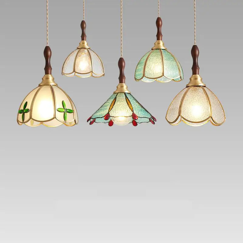 Kobberfarvet vintage lysekrone i retrodesign
