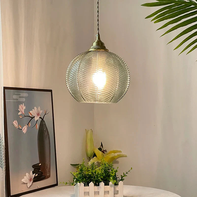 Elegant glasloftlampe i landstil