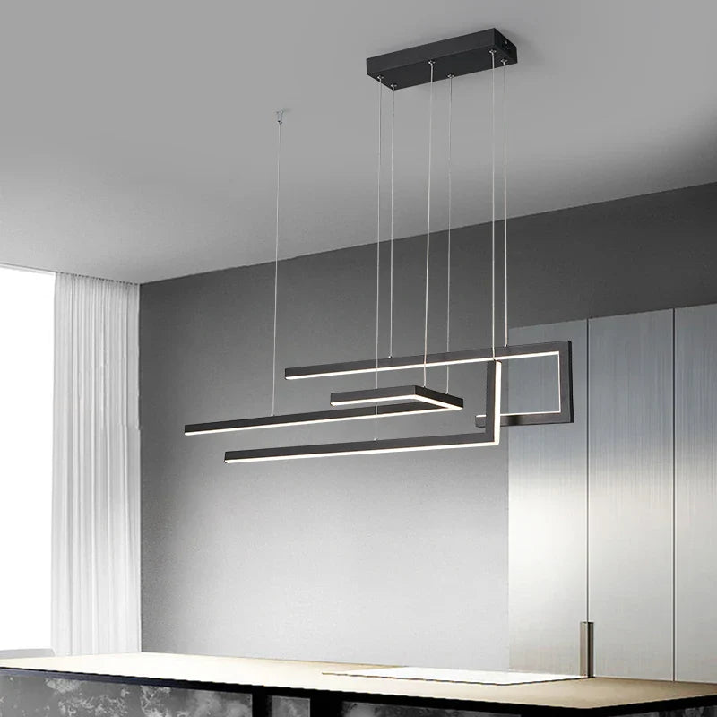 Smart lysekrone i elegant design