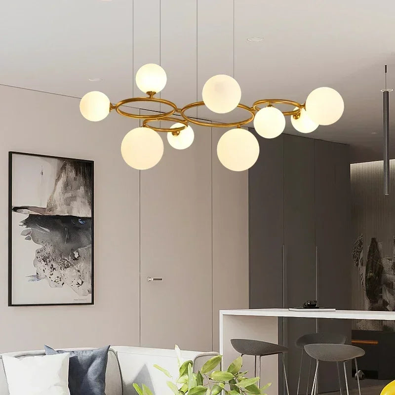 Minimalistisk postmodernistisk designerlampe til moderne indretning