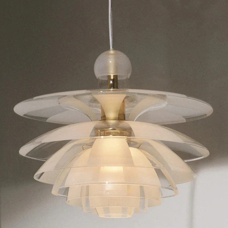 moderne LED-pendel i akryl/glas, formet som en fyrrekogle