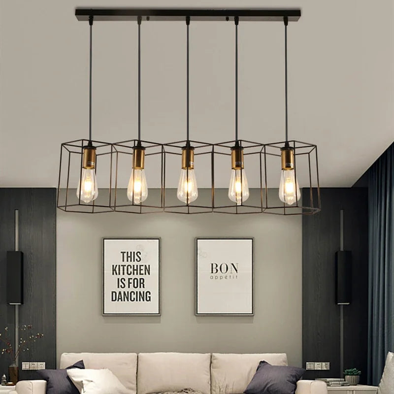 Elegant leddelt lysekrone med flere hoveder
