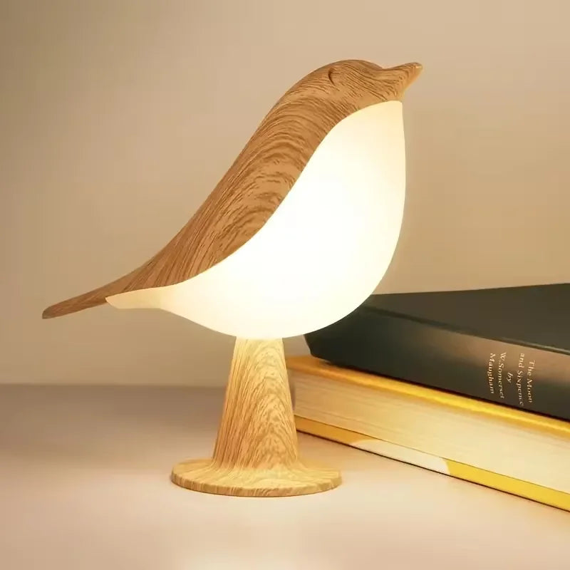 Natlampe i træ Birdlight