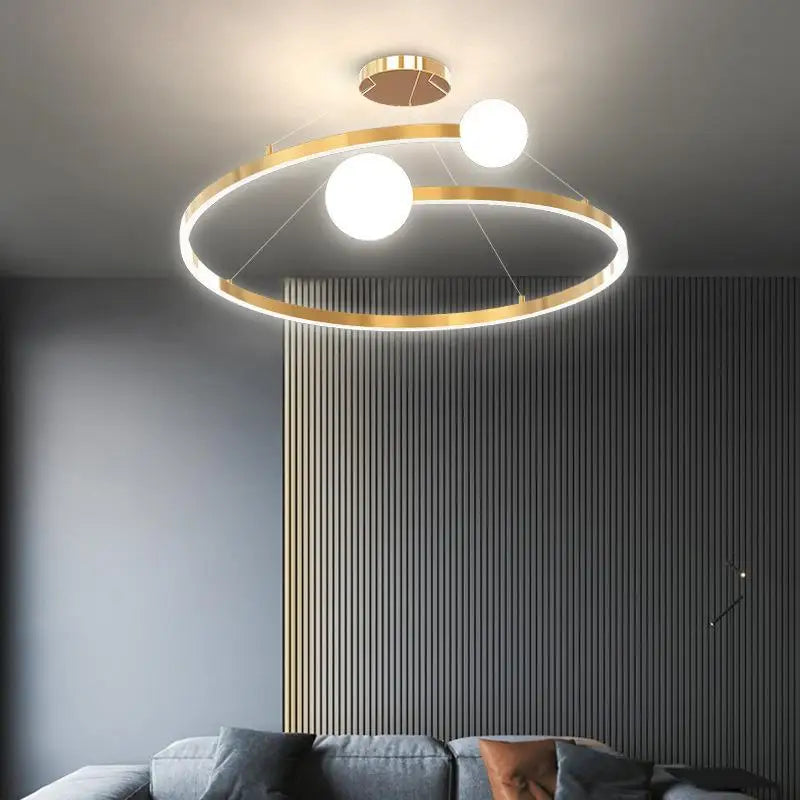 Nordisk lysekrone, minimalistisk design, kreativ buet belysning