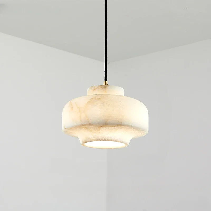 Moderne lysekrone i naturmarmor med kreativ LED-belysning