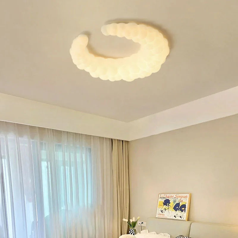 Blød skylampe til babyværelse