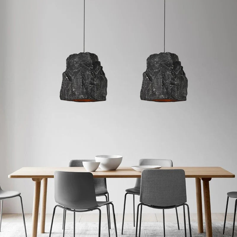 Håndlavet nordisk lampe i imiteret sten i wabi-sabi-stil