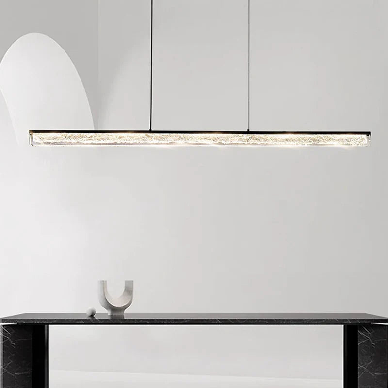 Akrylkronlekrone i italiensk design til moderne og elegante rum