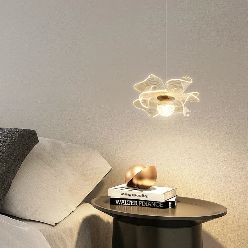 Nordisk minimalistisk luksuslampe med krystalophæng