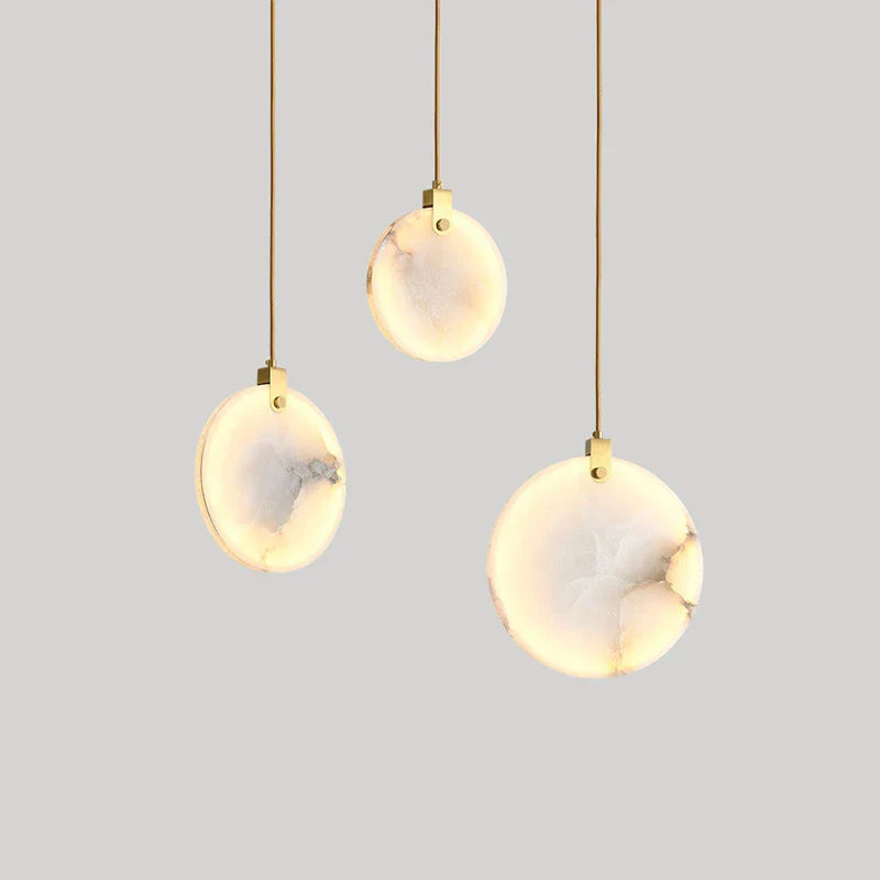 Kreativ moderne LED-lysekrone i imiteret marmor luksuslook