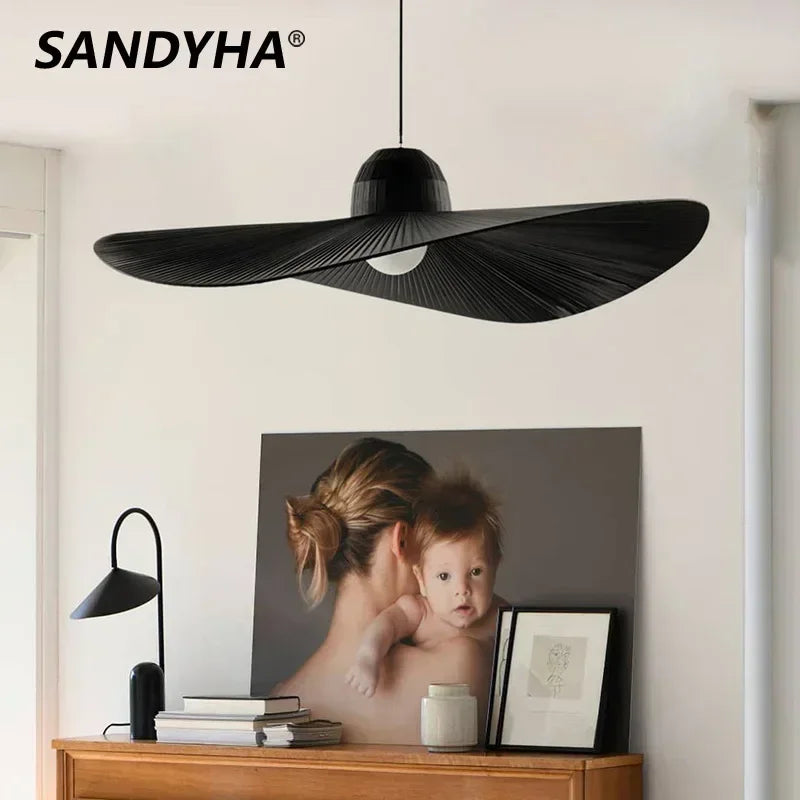 Vintage skandinavisk lampe i hatdesign