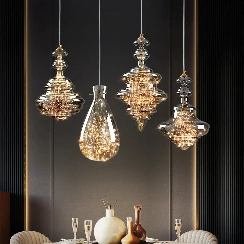 Design lysekrone i kobber med lyskrystaller