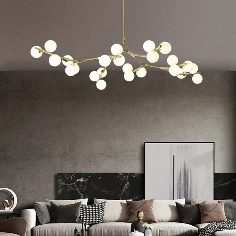 Elegant designlysekrone i glas