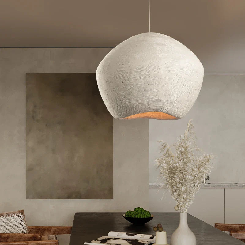 Nordisk wabi sabi led-lysekrone til restaurant og bar